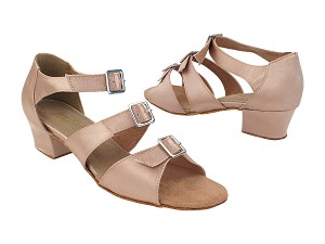1679 135 Light Brown Satin with 1.5" Heel (2001) in the photo 