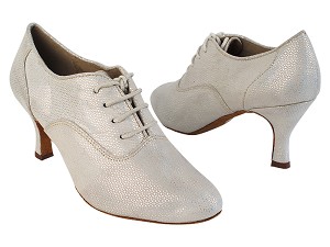1688 323 White Gold Diamond Velvet with 2.75" Heel (1995) in the photo 