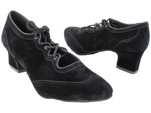 6823 36 Black Velvet 