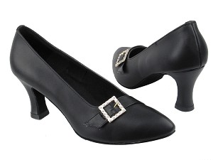 C6904 BB1 Black Leather with 2.5" heel in the photo 