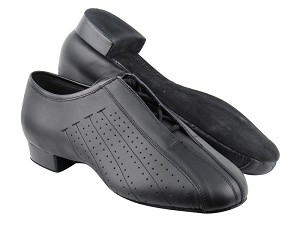 S409 BB1 Black Leather_1in with 1" Standard heel in the photo 